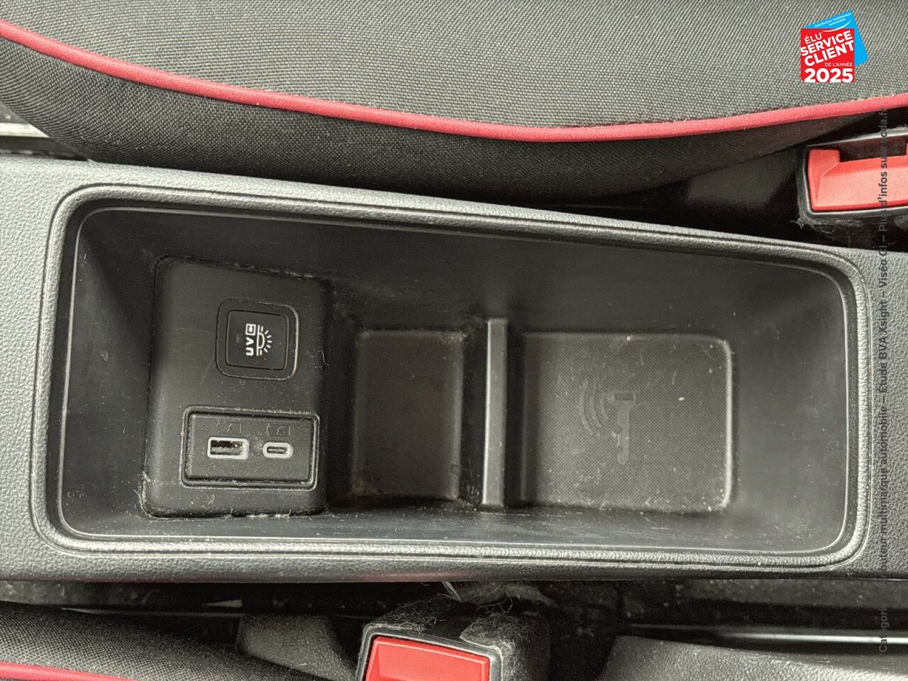 Véhicule d'occasion FIAT 500 E 95CH RED MY23 CAMERA CARPLAY chez Renault Colmar