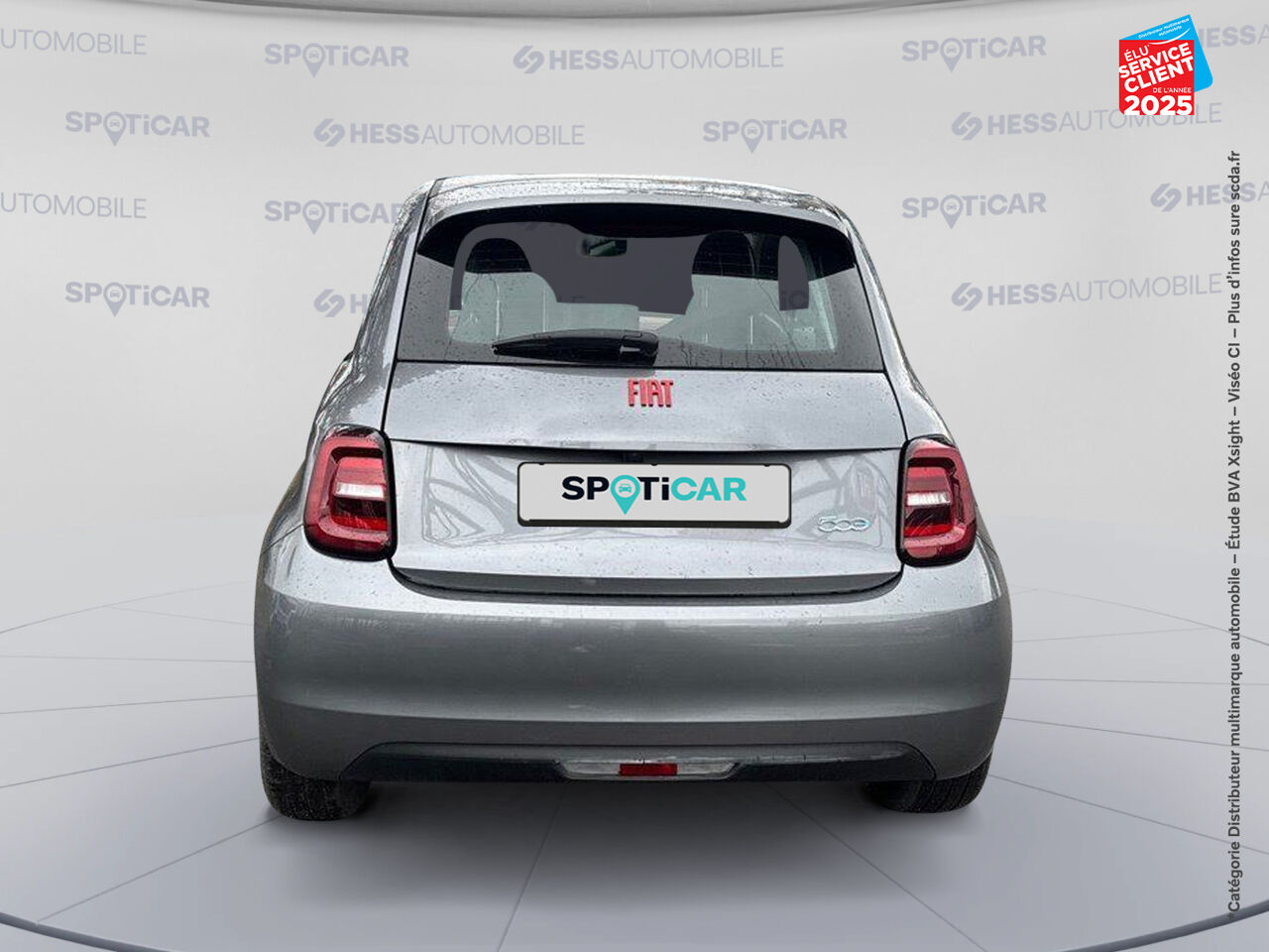 Véhicule d'occasion FIAT 500 E 95CH RED MY23 CAMERA CARPLAY chez Renault Colmar