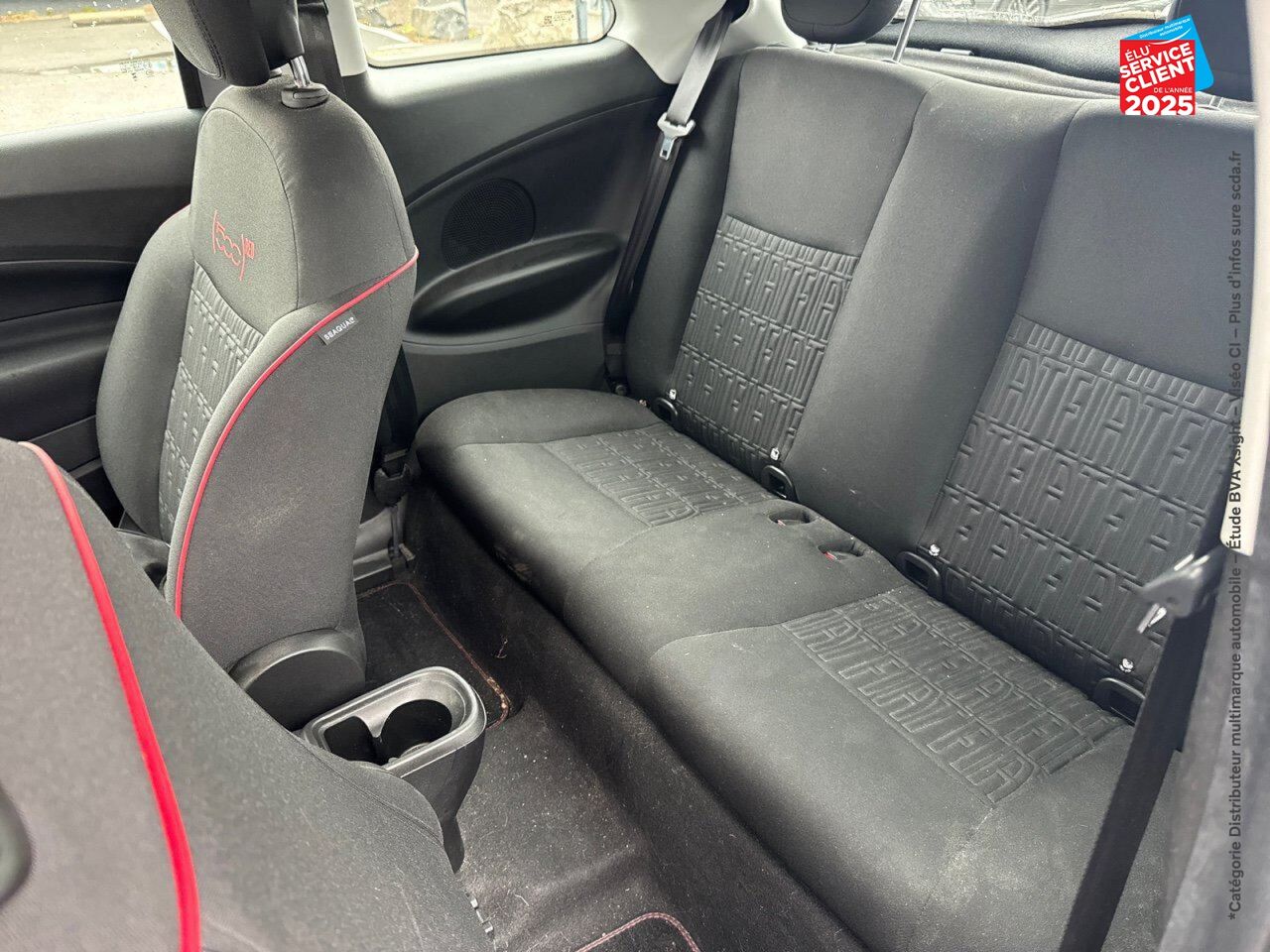 Véhicule d'occasion FIAT 500 E 95CH RED MY23 CAMERA CARPLAY chez Renault Colmar