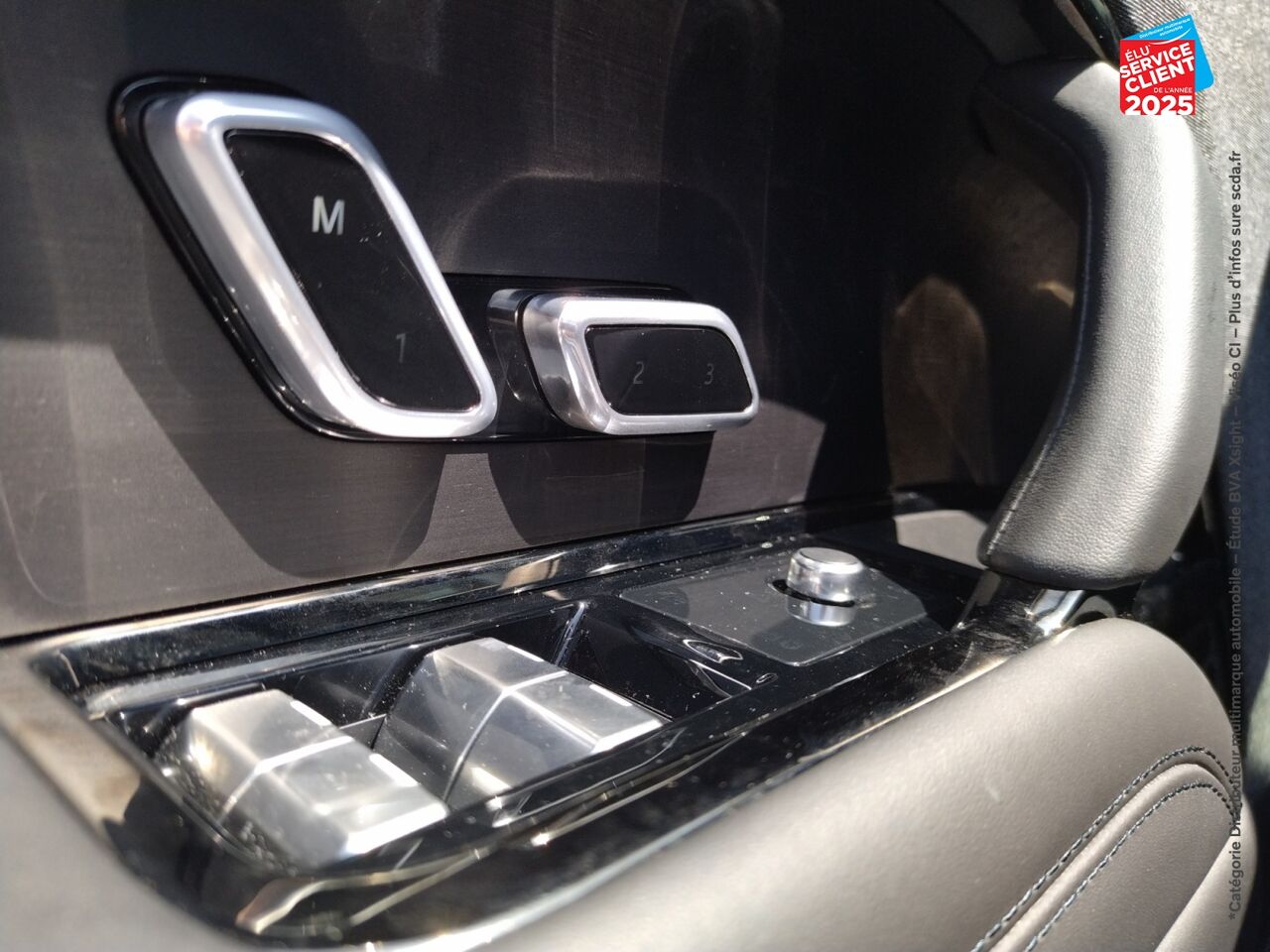Véhicule d'occasion LAND-ROVER RANGE ROVER SPORT 3.0 P460E 460CH PHEV DYNAMIC HSE chez BMW Besançon