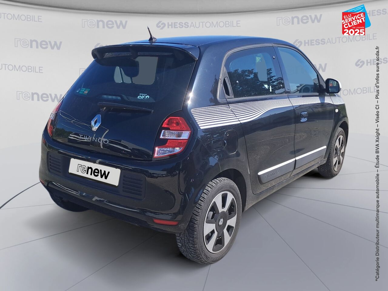 Véhicule d'occasion RENAULT TWINGO 1.0 SCE 70CH LIMITED 2017 BOITE COURTE chez Renault Sélestat
