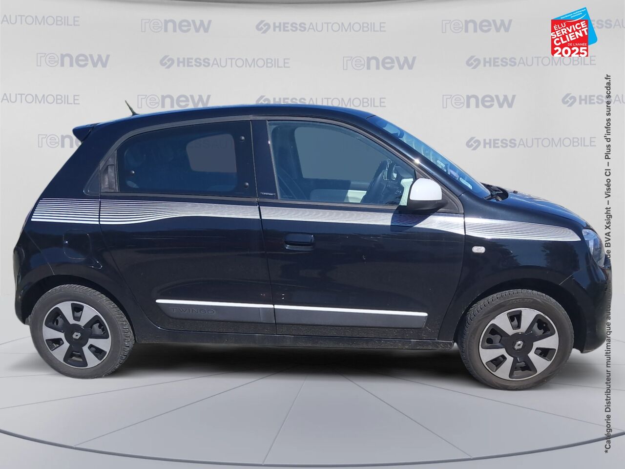 Véhicule d'occasion RENAULT TWINGO 1.0 SCE 70CH LIMITED 2017 BOITE COURTE chez Renault Sélestat