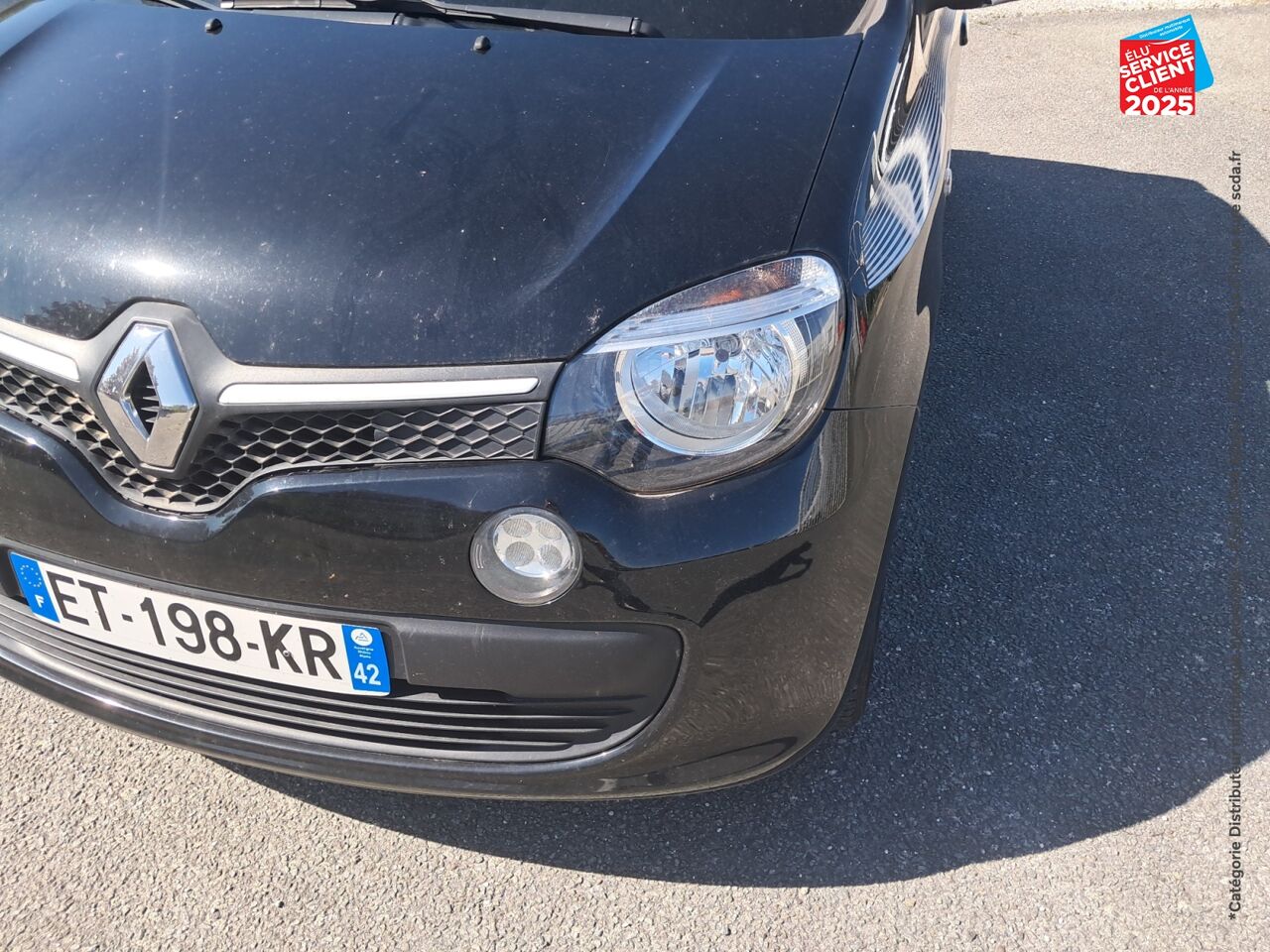 Véhicule d'occasion RENAULT TWINGO 1.0 SCE 70CH LIMITED 2017 BOITE COURTE chez Renault Sélestat