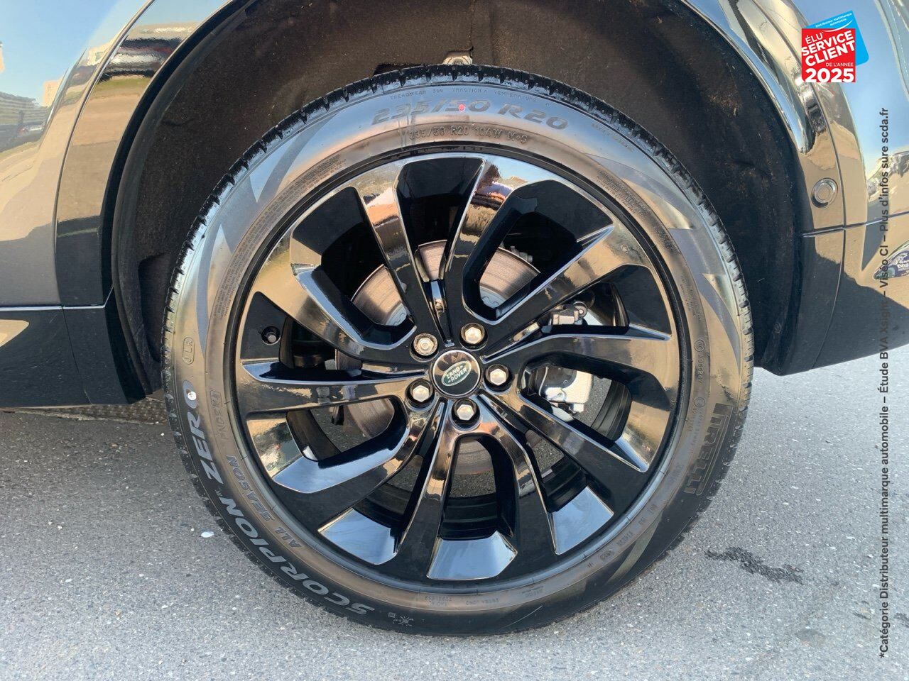 Véhicule d'occasion LAND-ROVER DISCOVERY SPORT 1.5 P300E 309CH DYNAMIC SE chez Renault Colmar
