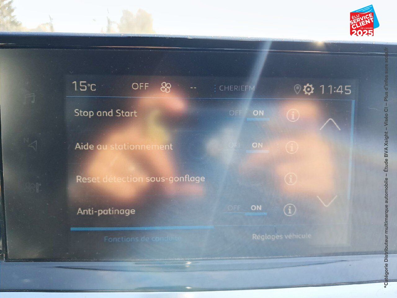 Véhicule d'occasion PEUGEOT 208 1.2 PURETECH 100CH S/S ALLURE CARPLAY chez Peugeot Charleville