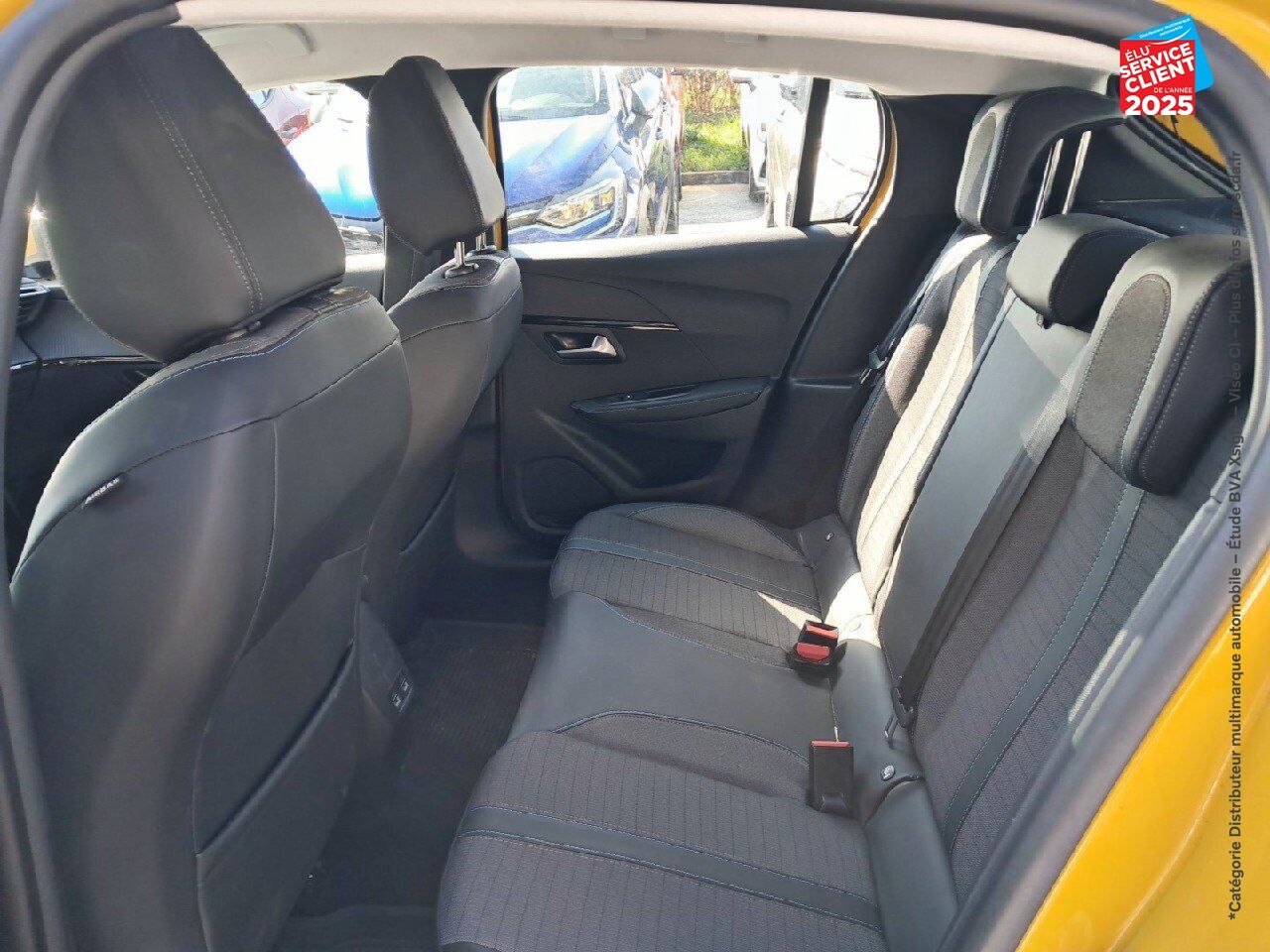 Véhicule d'occasion PEUGEOT 208 1.2 PURETECH 100CH S/S ALLURE CARPLAY chez Peugeot Charleville