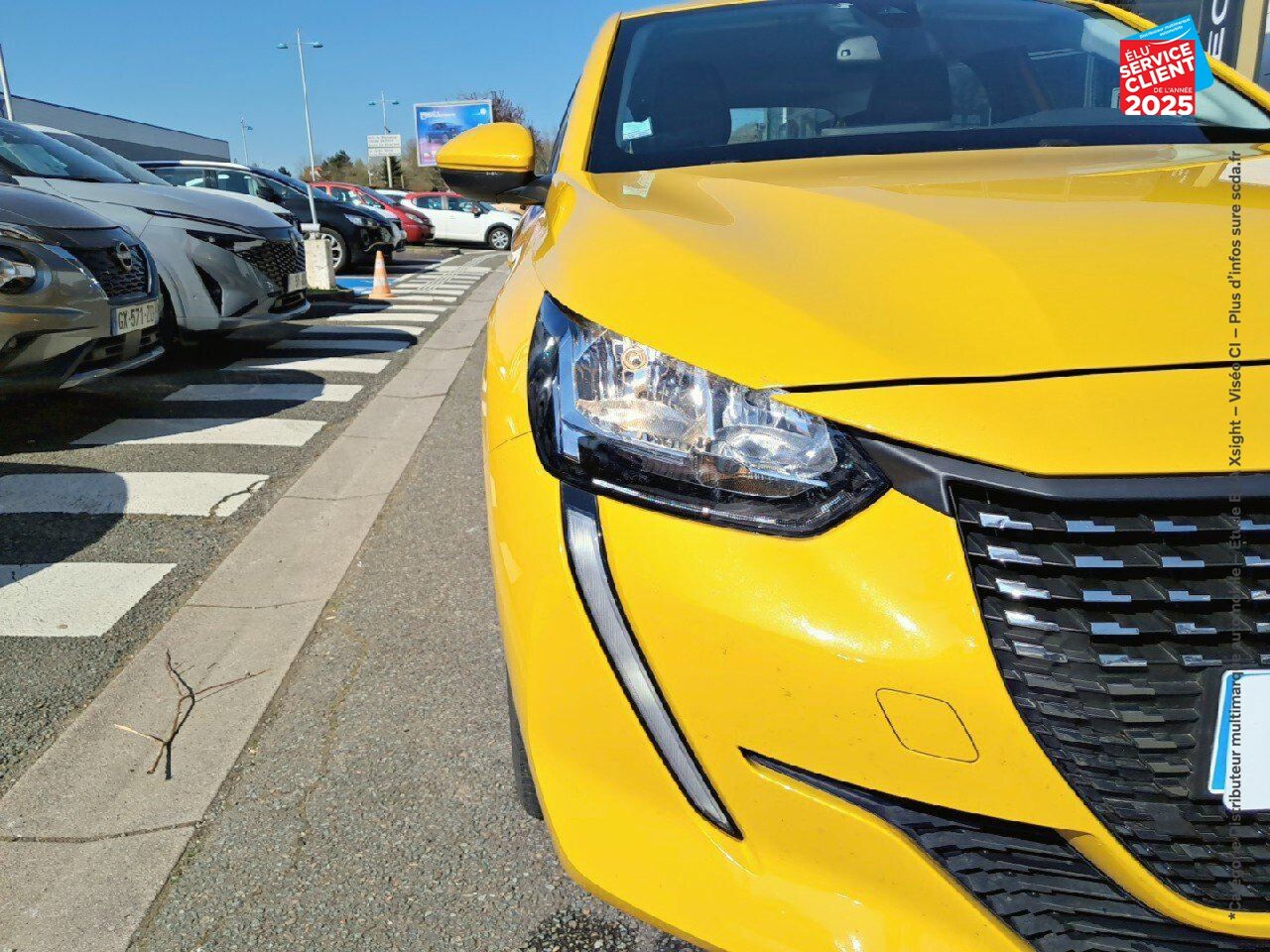Véhicule d'occasion PEUGEOT 208 1.2 PURETECH 100CH S/S ALLURE CARPLAY chez Peugeot Charleville