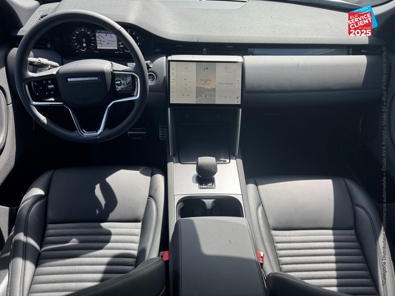 Véhicule d'occasion LAND-ROVER DISCOVERY SPORT 1.5 P300E 309CH DYNAMIC SE chez Toyota Verdun