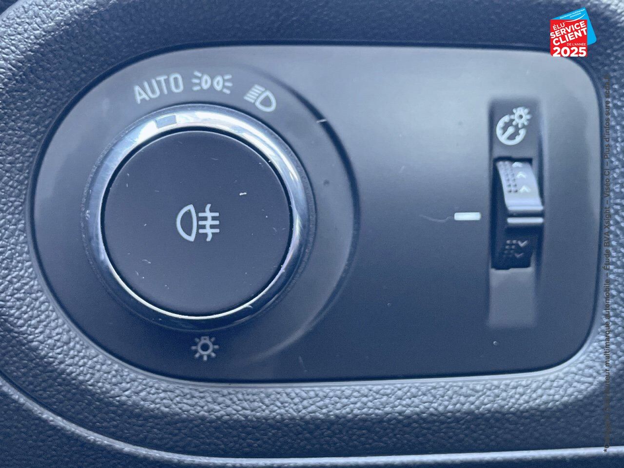 Véhicule d'occasion OPEL GRANDLAND X 1.2 TURBO 130CH ELITE 7CV TPANO GPS CAMERA chez Hyundai Epernay
