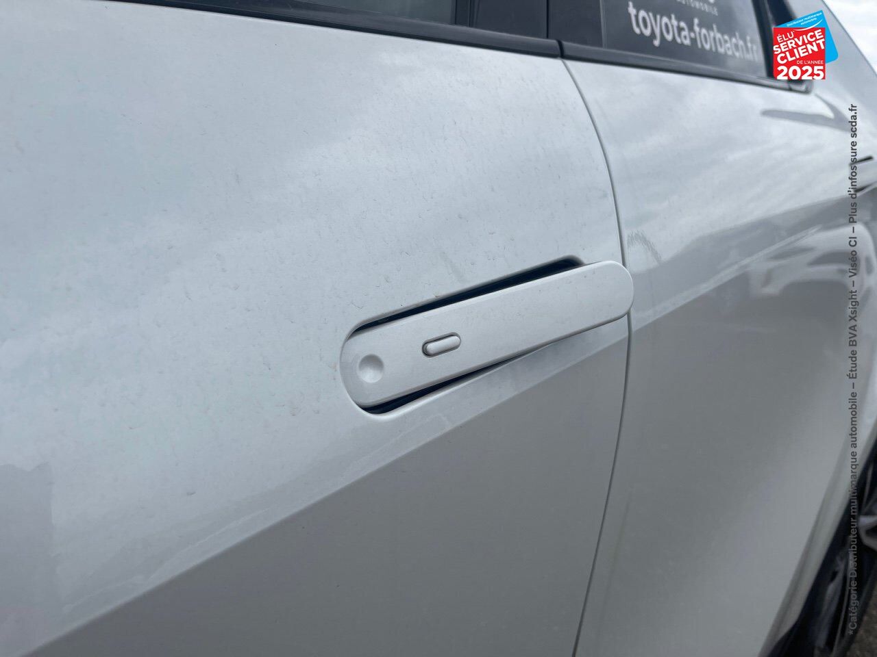 Véhicule neuf TOYOTA C-HR 2.0 HYBRIDE RECHARGEABLE 225CH COLLECTION NG23 chez Toyota Forbach