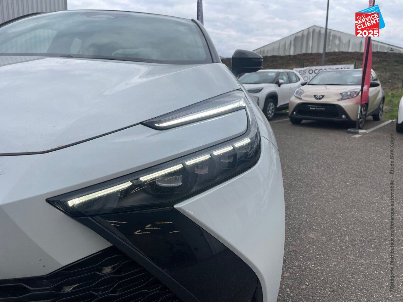 Véhicule neuf TOYOTA C-HR 2.0 HYBRIDE RECHARGEABLE 225CH COLLECTION NG23 chez Toyota Forbach