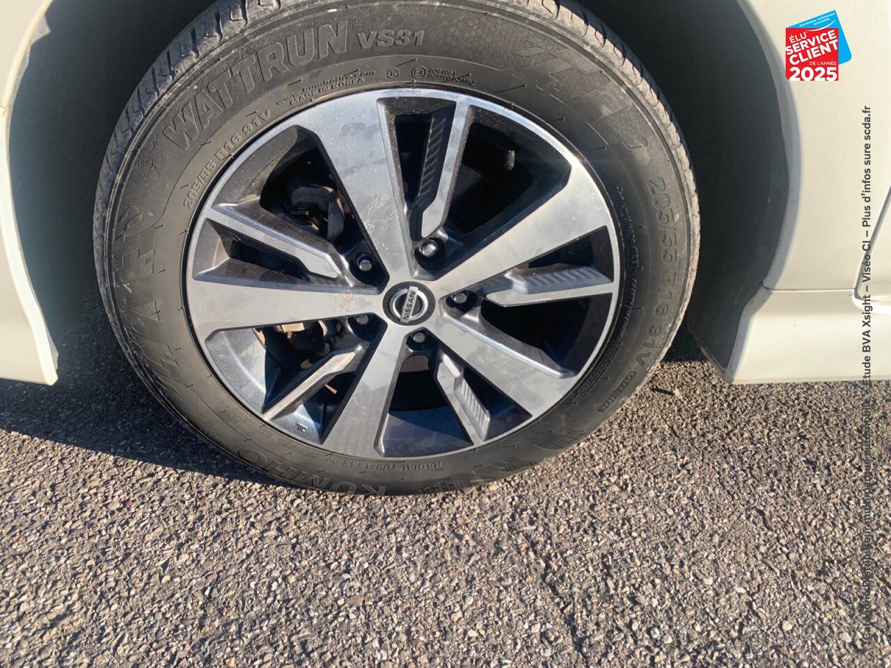 Véhicule d'occasion NISSAN LEAF 150CH 40KWH BUSINESS 21.5 chez Hyundai Epernay