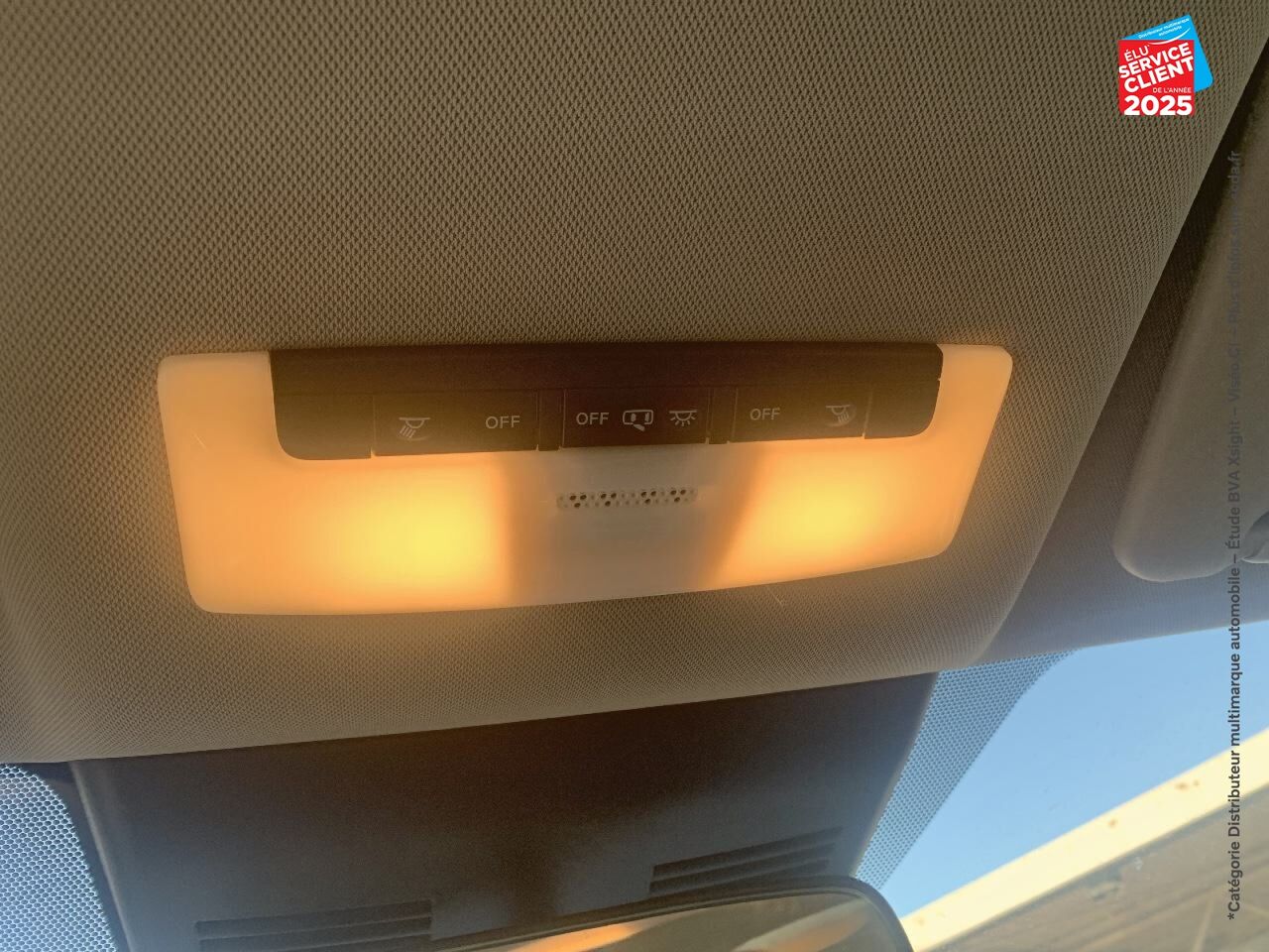 Véhicule d'occasion NISSAN LEAF 150CH 40KWH BUSINESS 21.5 chez Hyundai Epernay