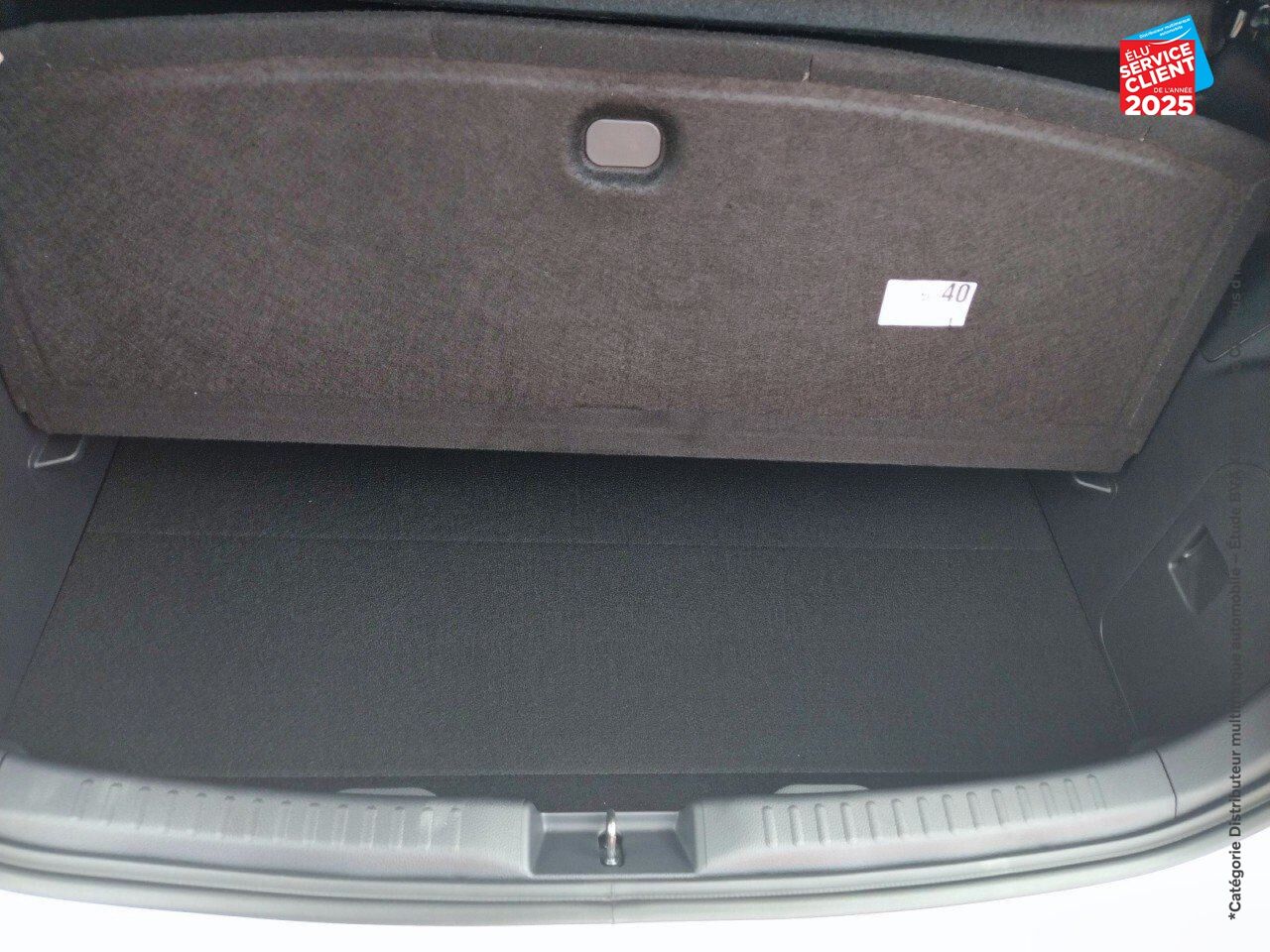 Véhicule d'occasion TOYOTA YARIS 116H DESIGN 5P MC24 chez Toyota Forbach