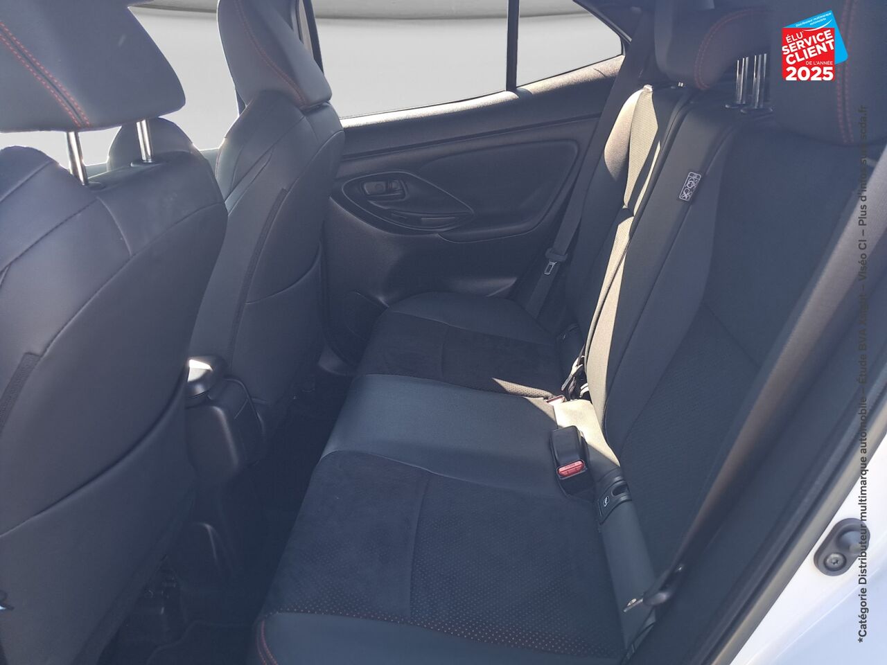 Véhicule d'occasion TOYOTA YARIS CROSS 116H GR SPORT MY22 SIEGES CHAUF CARPLAY chez Toyota Thionville