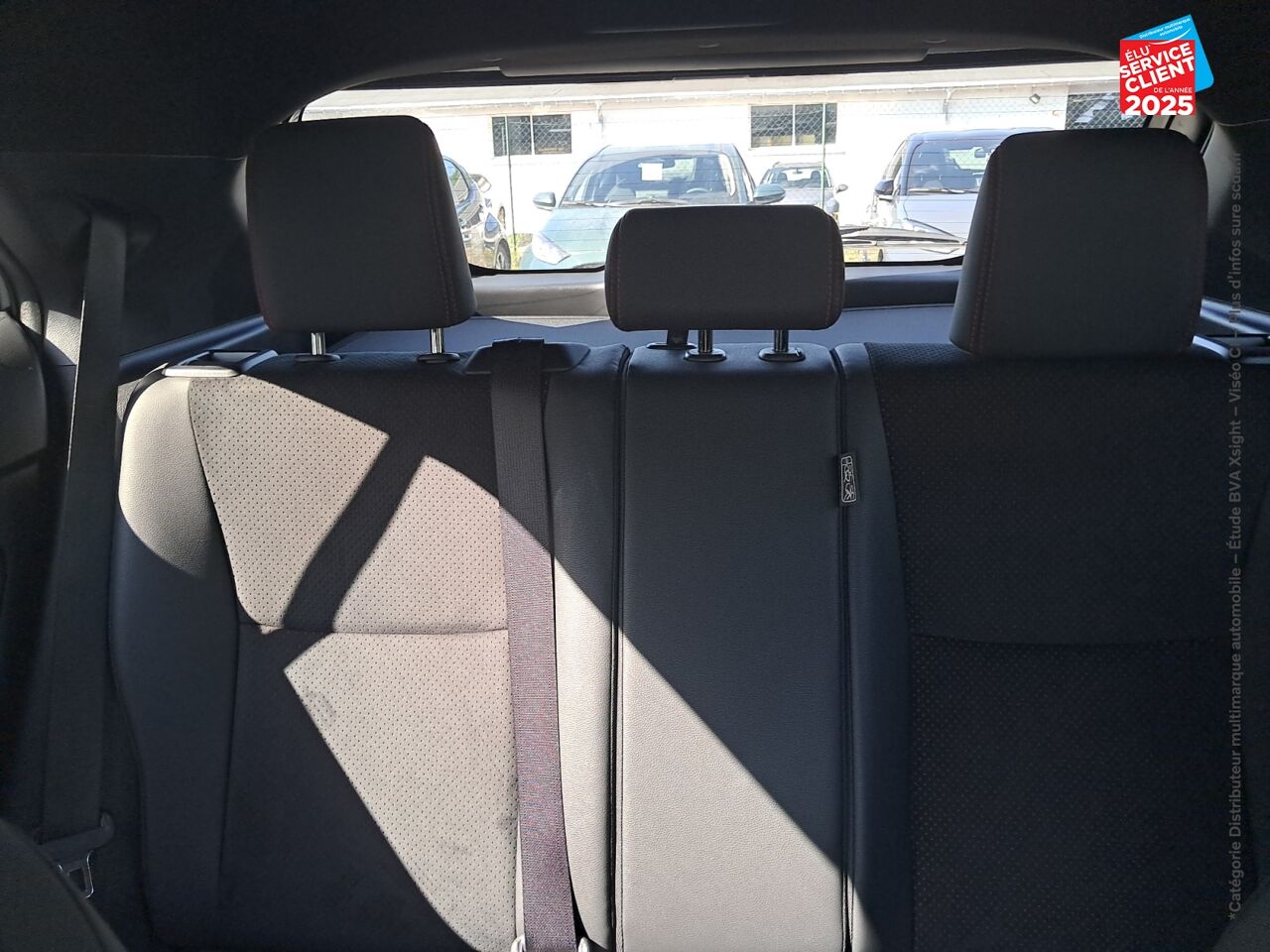 Véhicule d'occasion TOYOTA YARIS CROSS 116H GR SPORT MY22 SIEGES CHAUF CARPLAY chez Toyota Thionville