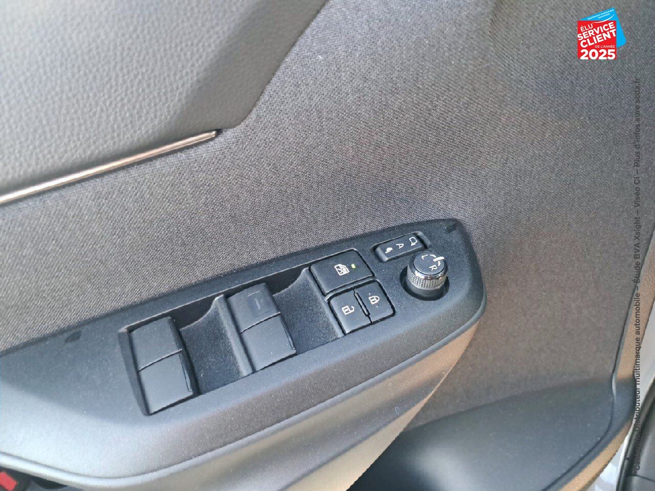 Véhicule d'occasion TOYOTA YARIS CROSS 116H GR SPORT MY22 SIEGES CHAUF CARPLAY chez Toyota Thionville