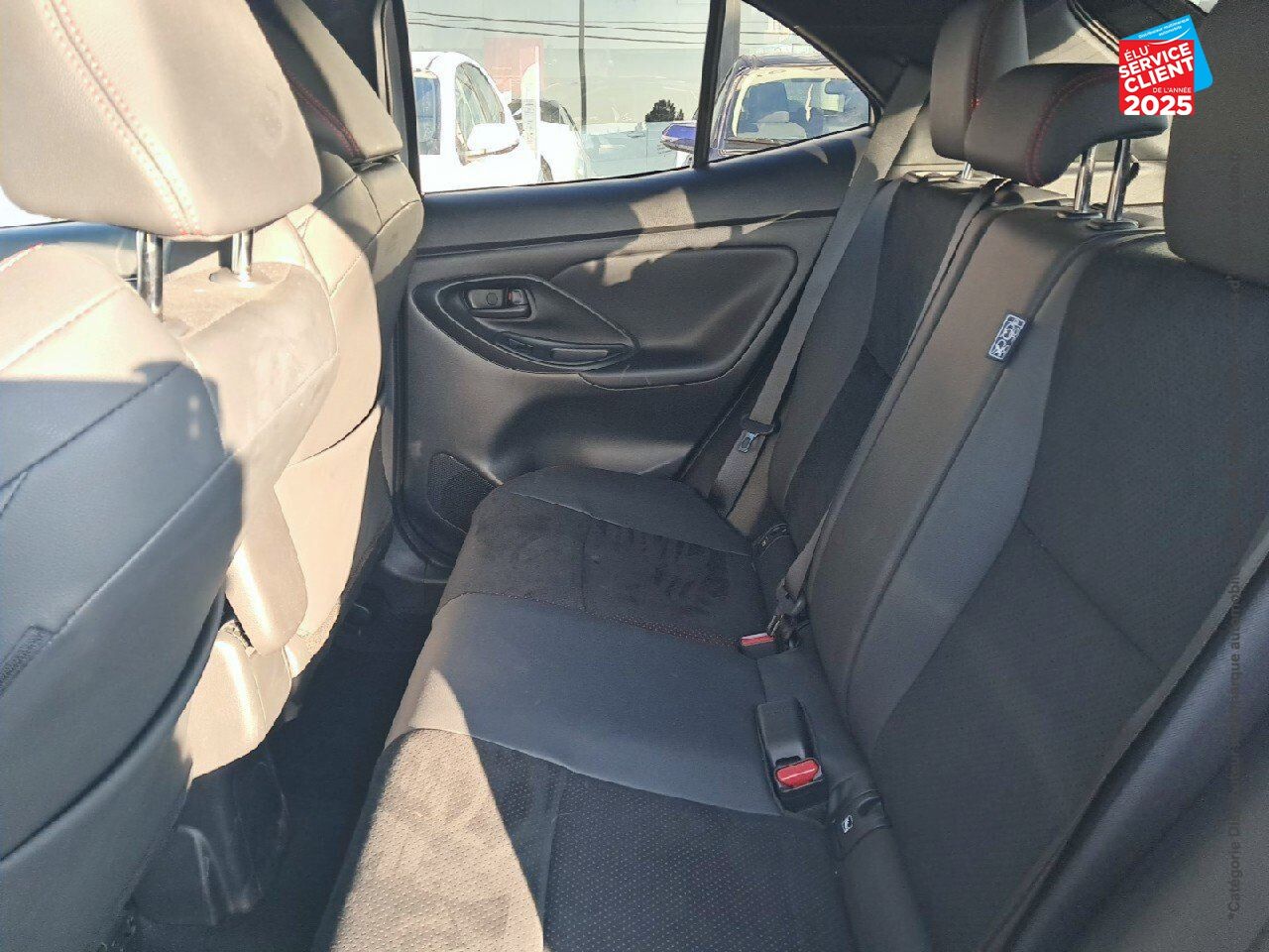 Véhicule d'occasion TOYOTA YARIS CROSS 116H GR SPORT MY22 SIEGES CHAUF CARPLAY chez Toyota Thionville