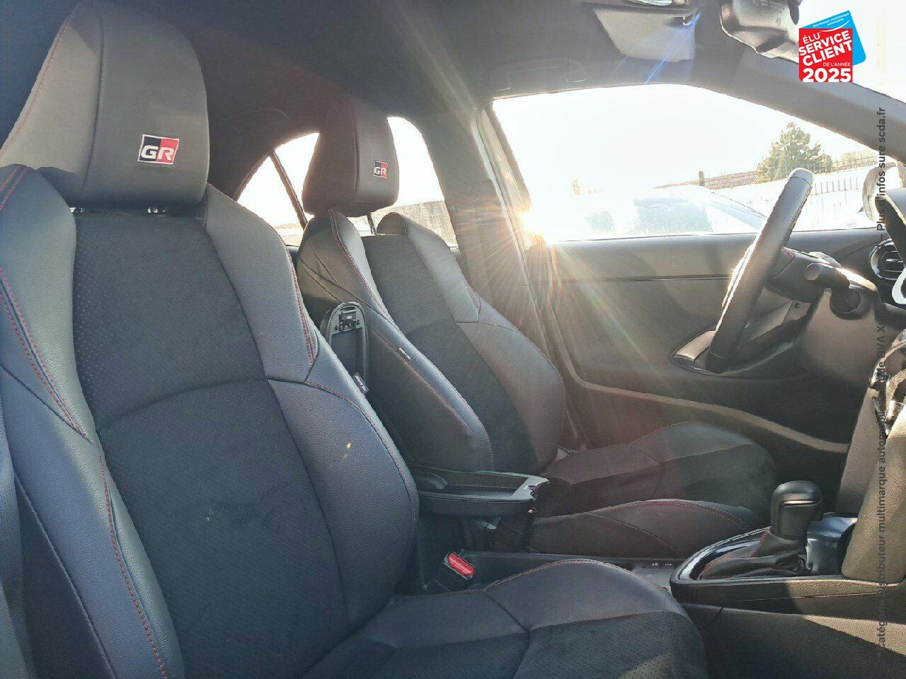 Véhicule d'occasion TOYOTA YARIS CROSS 116H GR SPORT MY22 SIEGES CHAUF CARPLAY chez Toyota Thionville