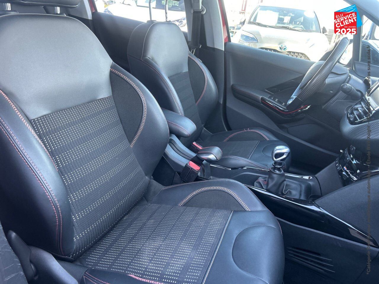 Véhicule d'occasion PEUGEOT 2008 1.2 PURETECH 130CH E6.C GT LINE SS chez Renault Saint-Louis