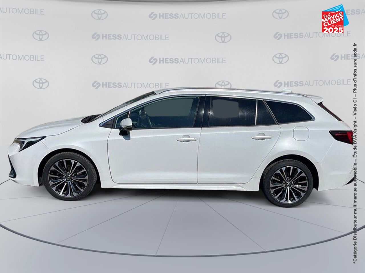 Véhicule d'occasion TOYOTA COROLLA TOURING SPT 1.8 140CH DESIGN MY23 SIEGES CHAUF CAMERA CARPLAY chez Toyota Saint Dizier