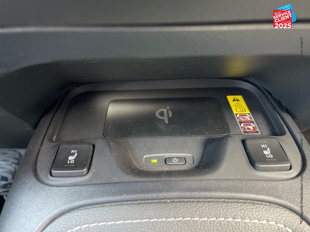 Véhicule d'occasion TOYOTA COROLLA TOURING SPT 1.8 140CH DESIGN MY23 SIEGES CHAUF CAMERA CARPLAY chez Toyota Saint Dizier