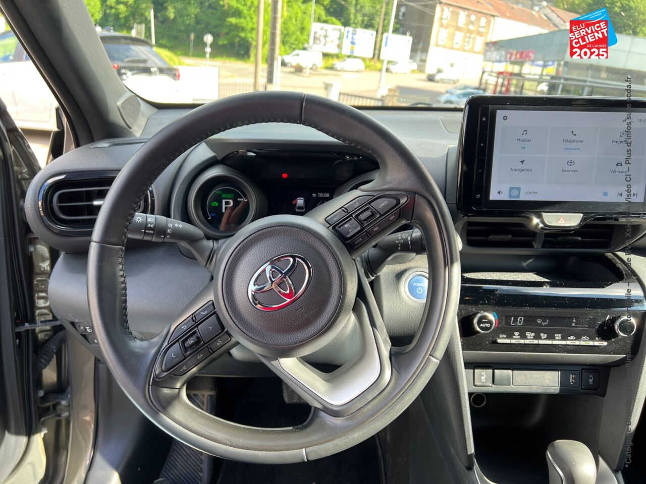 Véhicule d'occasion TOYOTA YARIS CROSS 116H DESIGN MY22 chez Toyota Sarreguemines