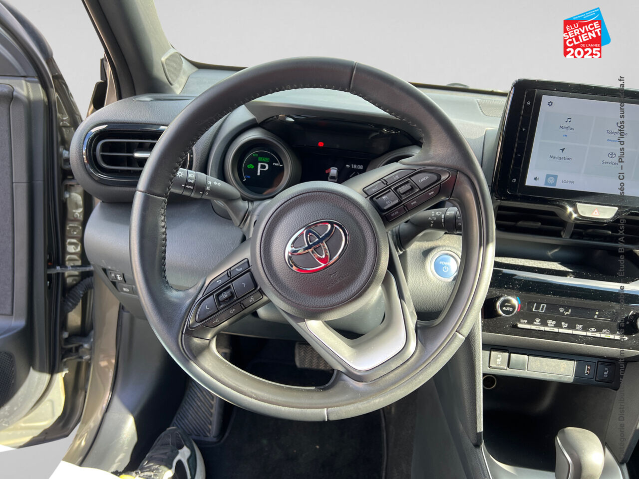 Véhicule d'occasion TOYOTA YARIS CROSS 116H DESIGN MY22 chez Toyota Sarreguemines