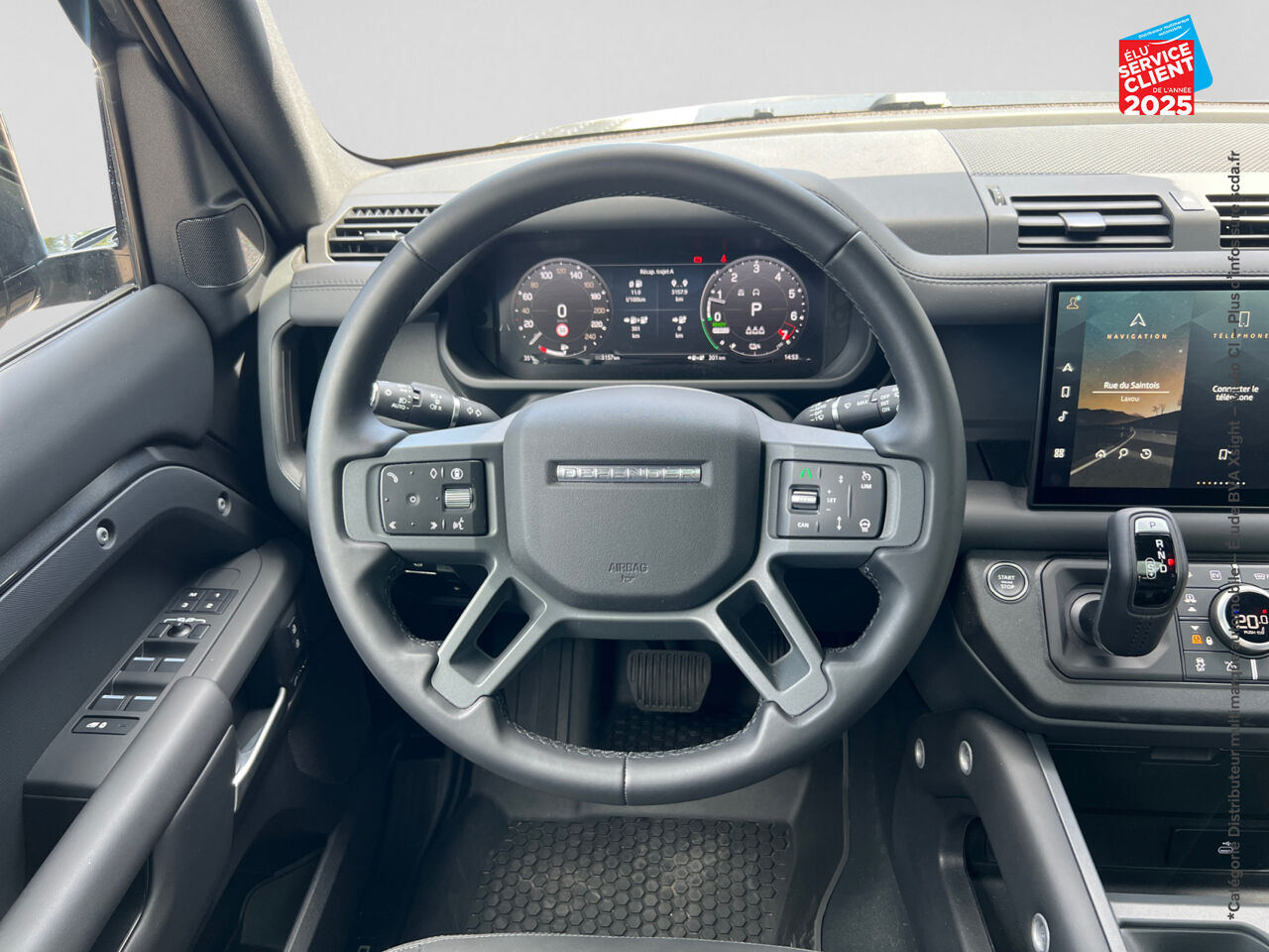 Véhicule d'occasion LAND-ROVER DEFENDER 110 2.0 P300E X-DYNAMIC HSE chez Renault Sélestat