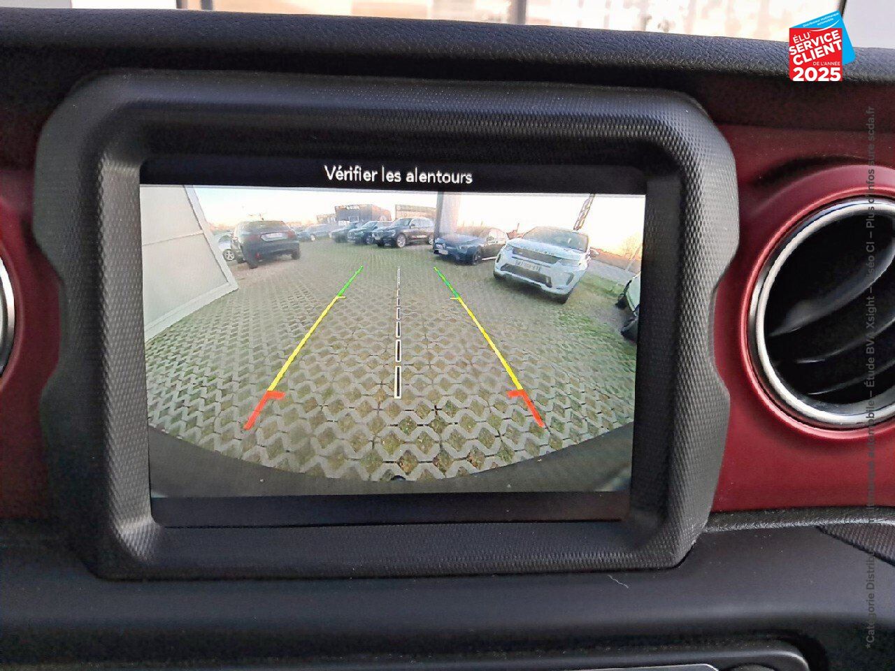 Véhicule d'occasion JEEP WRANGLER UNLIMITED 2.2 MULTIJET 200CH RUBICON ROCK-TRAC BVA8 188G GPS CAMERA ATTELAGE chez Toyota Sarreguemines