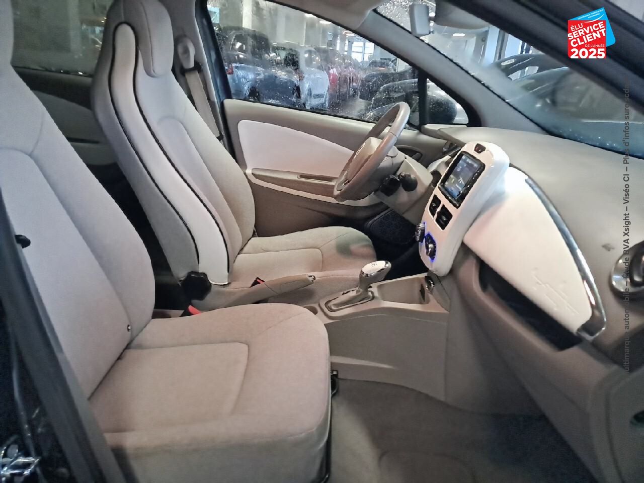 Véhicule d'occasion RENAULT ZOE ZEN CHARGE NORMALE R90 GPS RADAR AR chez Renault Strasbourg