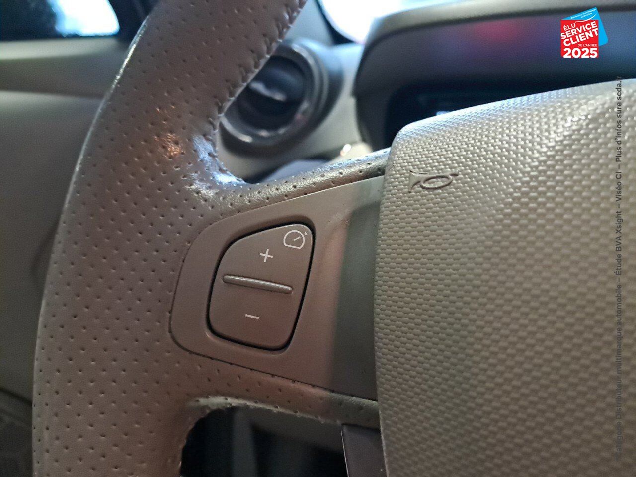 Véhicule d'occasion RENAULT ZOE ZEN CHARGE NORMALE R90 GPS RADAR AR chez Renault Strasbourg