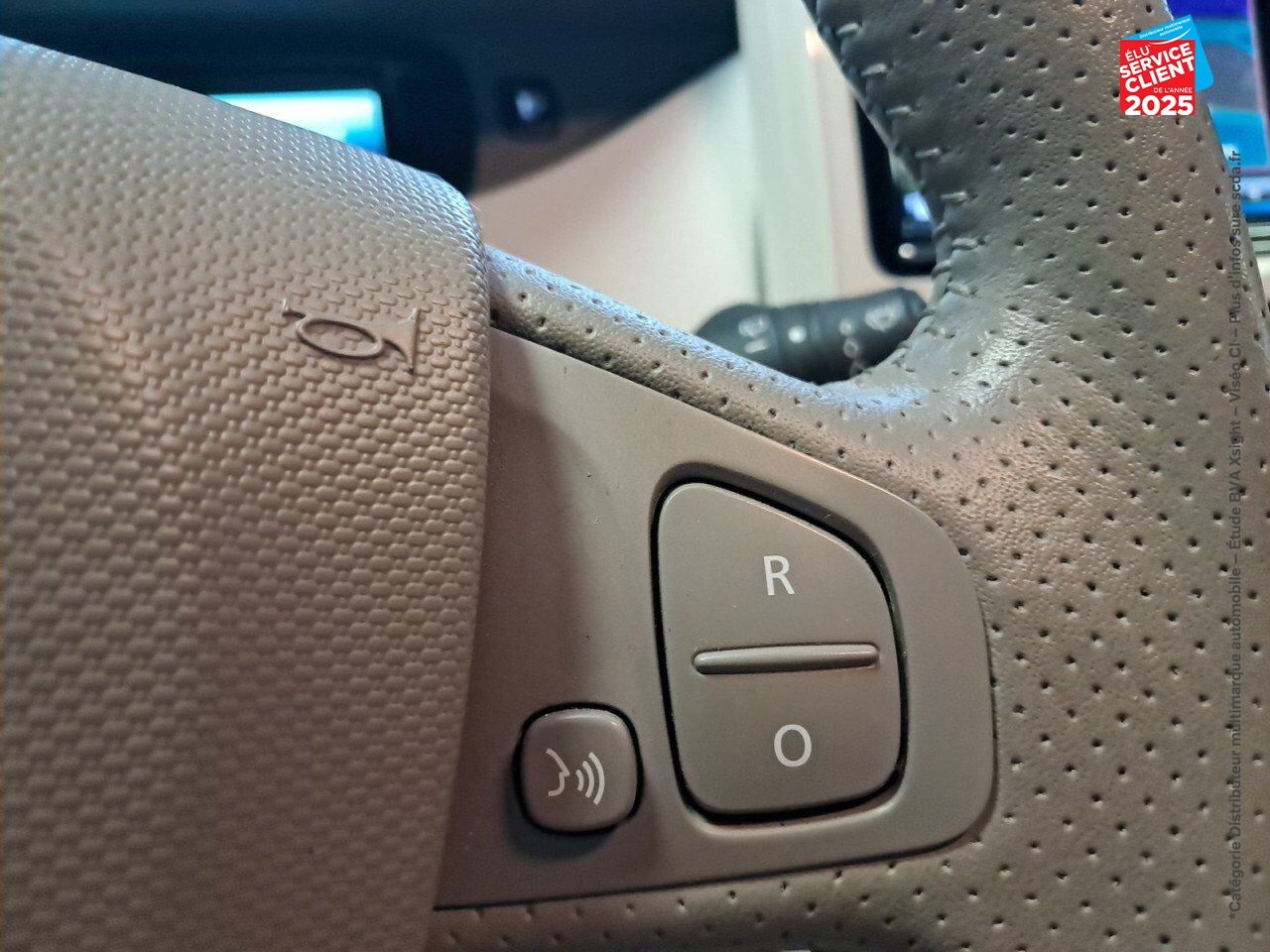 Véhicule d'occasion RENAULT ZOE ZEN CHARGE NORMALE R90 GPS RADAR AR chez Renault Strasbourg
