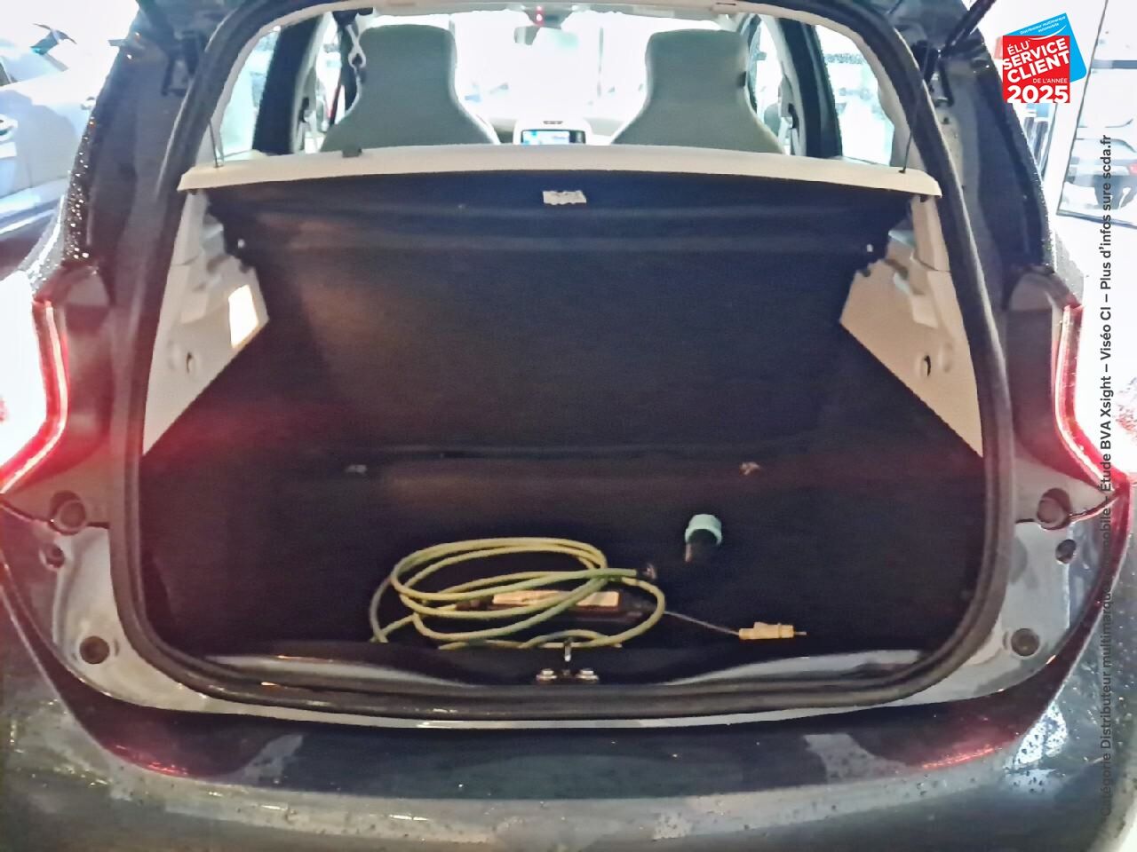 Véhicule d'occasion RENAULT ZOE ZEN CHARGE NORMALE R90 GPS RADAR AR chez Renault Strasbourg