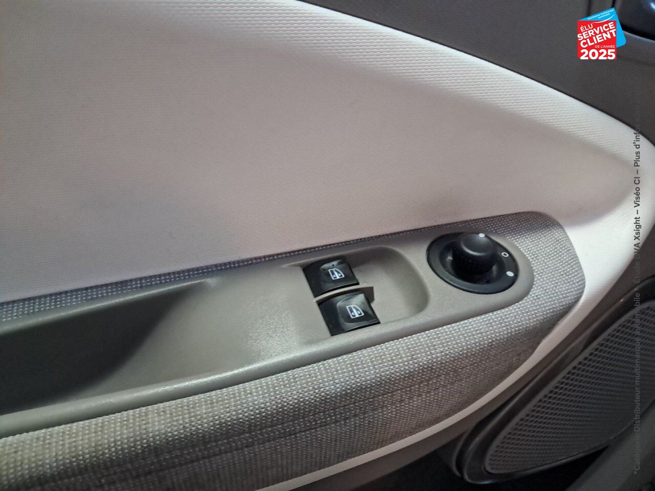 Véhicule d'occasion RENAULT ZOE ZEN CHARGE NORMALE R90 GPS RADAR AR chez Renault Strasbourg