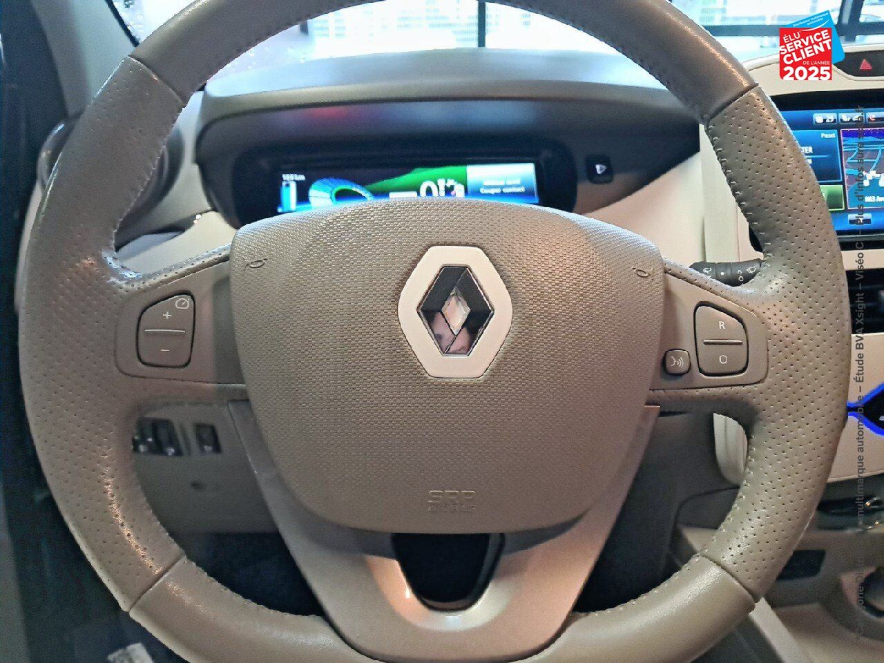 Véhicule d'occasion RENAULT ZOE ZEN CHARGE NORMALE R90 GPS RADAR AR chez Renault Strasbourg