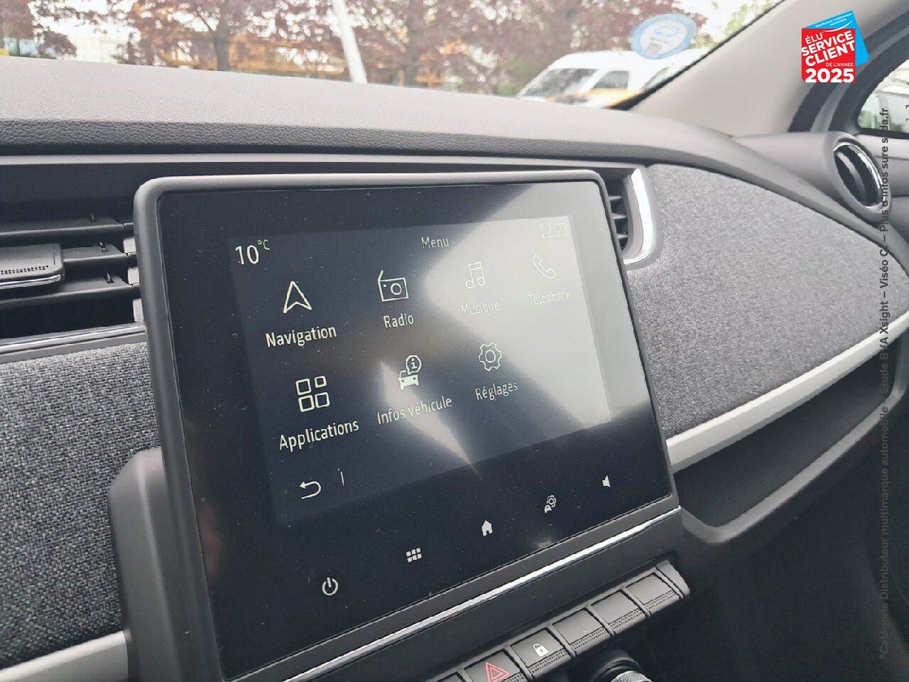 Véhicule d'occasion RENAULT ZOE E-TECH EVOLUTION CHARGE NORMALE R110 ACHAT INTEGRAL - MY22 GPS RADAR AR chez Opel Charleville