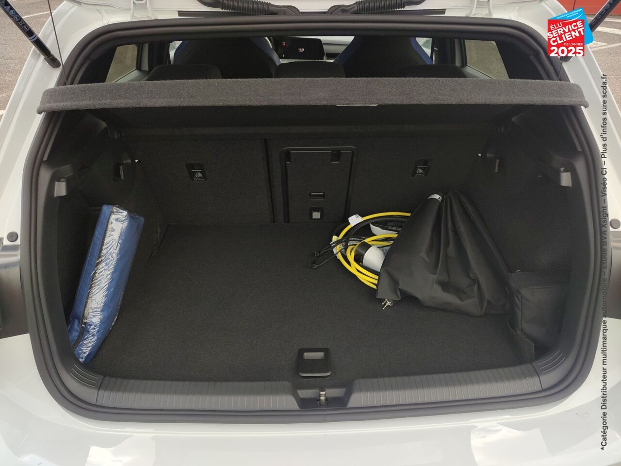 Véhicule d'occasion VOLKSWAGEN GOLF 1.4 EHYBRID 245CH GTE DSG6 chez Peugeot Sedan