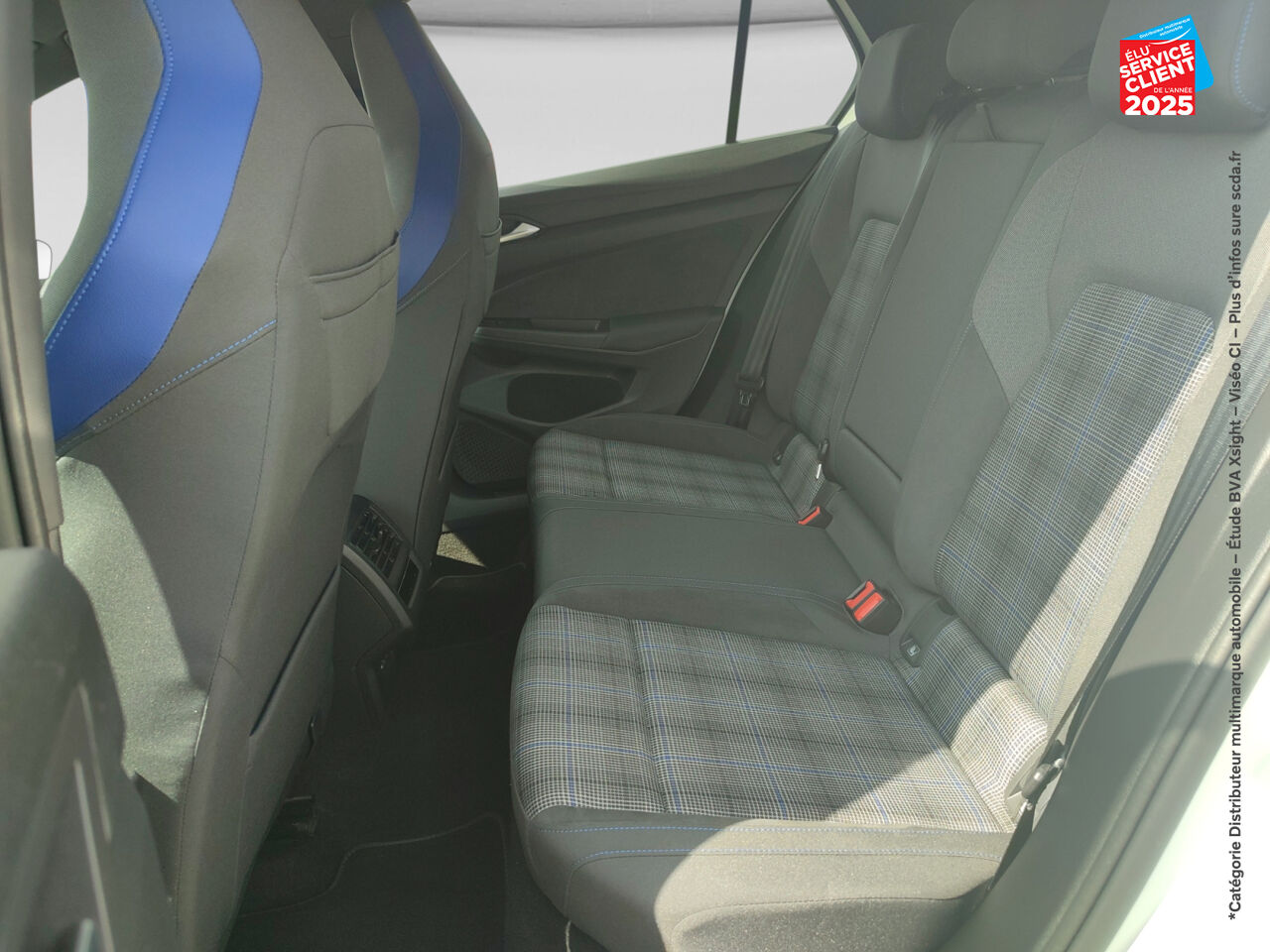 Véhicule d'occasion VOLKSWAGEN GOLF 1.4 EHYBRID 245CH GTE DSG6 chez Peugeot Sedan