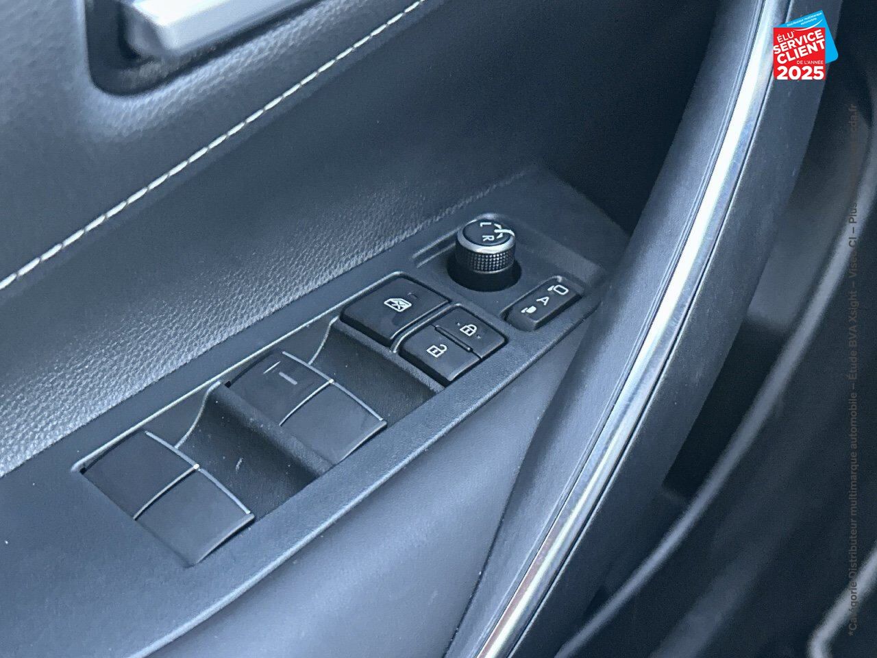 Véhicule d'occasion TOYOTA COROLLA TOURING SPT 1.8 140CH DESIGN MY24 SIEGES CHAUF CAMERA CARPLAY chez Toyota Longwy