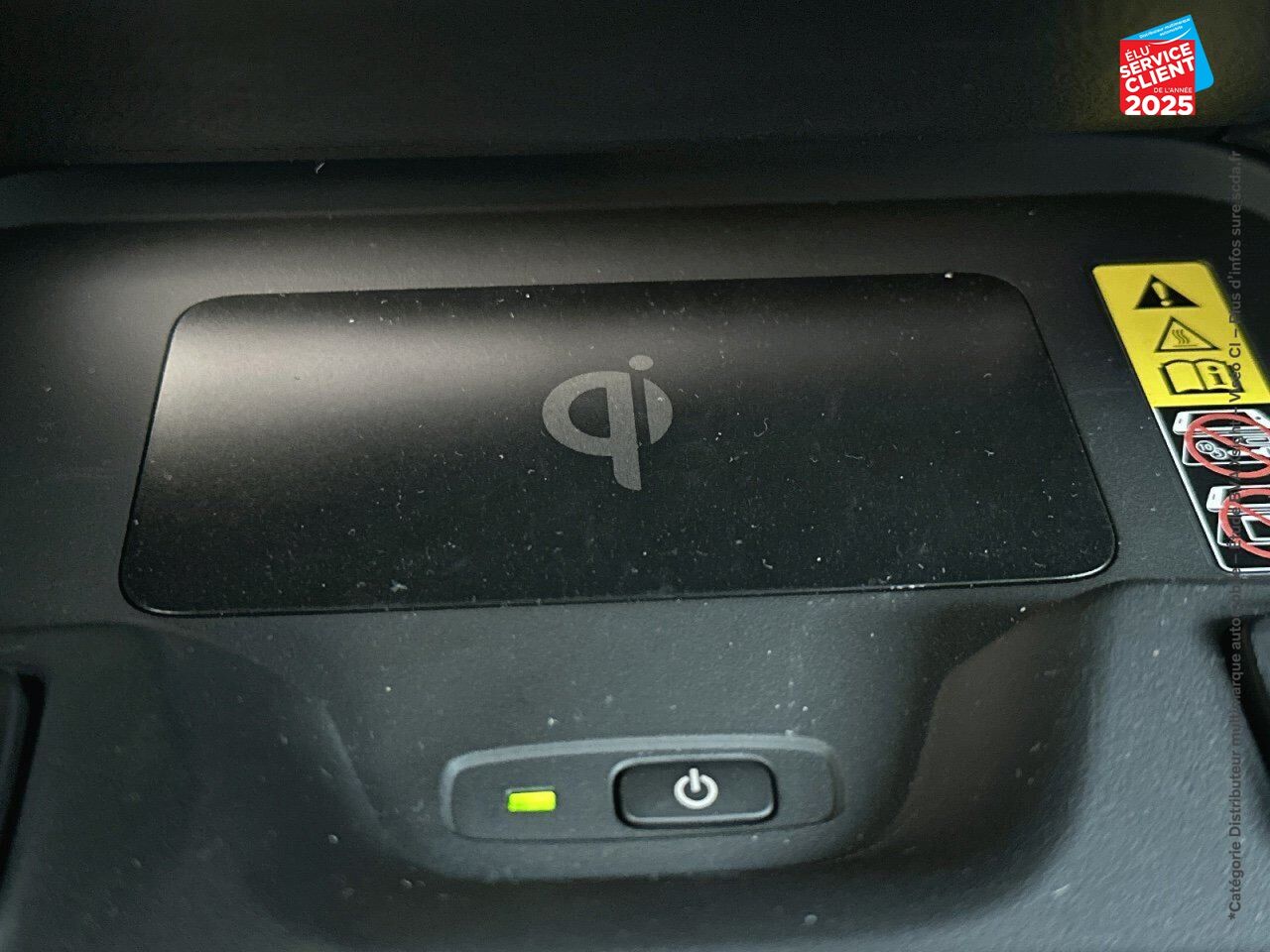 Véhicule d'occasion TOYOTA COROLLA TOURING SPT 1.8 140CH DESIGN MY24 SIEGES CHAUF CAMERA CARPLAY chez Toyota Longwy