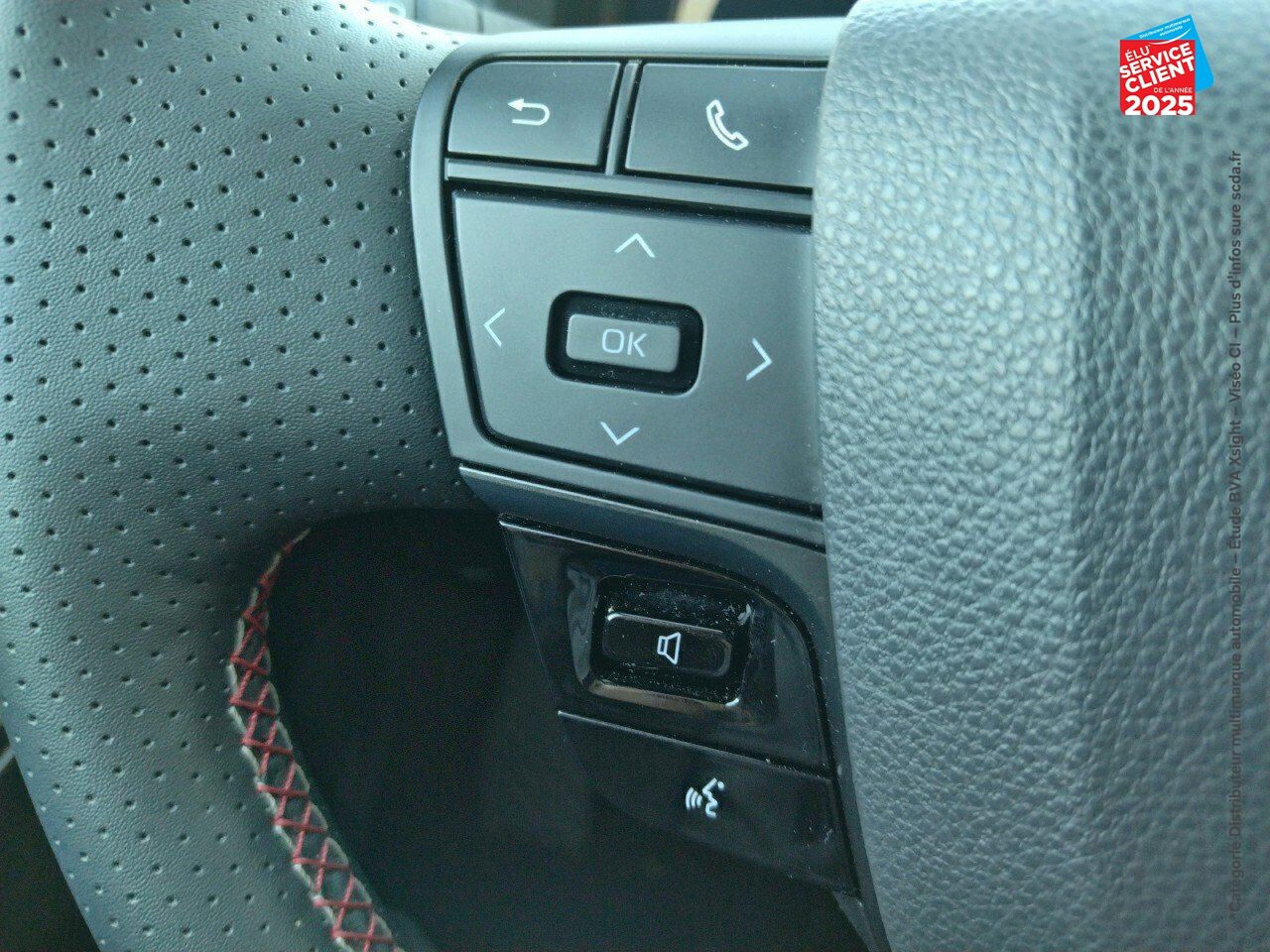 Véhicule d'occasion TOYOTA C-HR 2.0 200CH GR SPORT MY25 SIEGES CHAUF GPS CAMERA CARPLAY chez Toyota Thionville