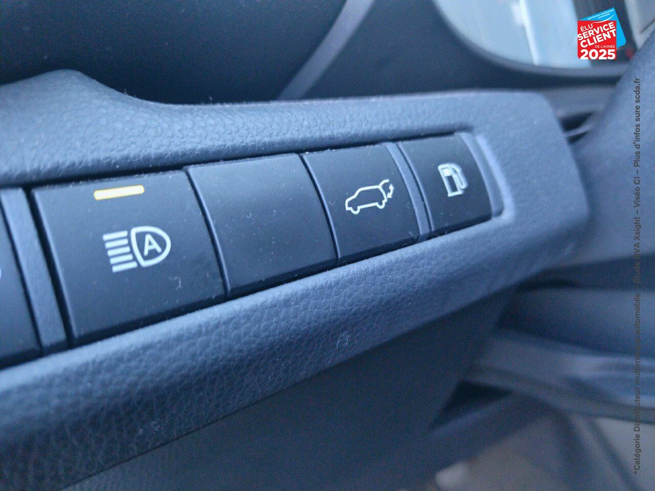 Véhicule d'occasion TOYOTA C-HR 2.0 200CH GR SPORT MY25 SIEGES CHAUF GPS CAMERA CARPLAY chez Toyota Thionville