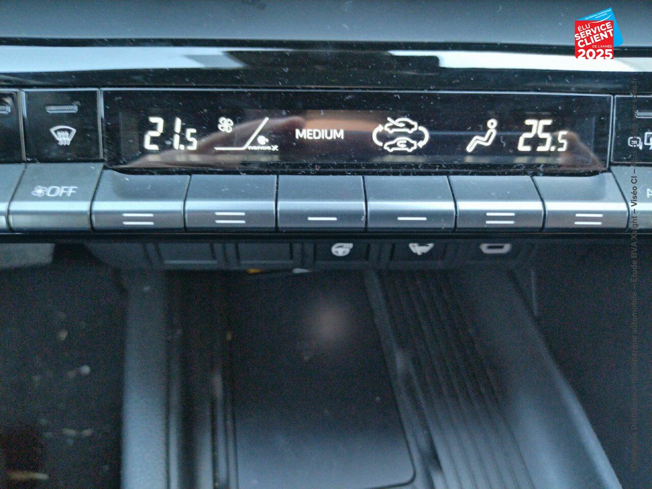 Véhicule d'occasion TOYOTA C-HR 2.0 200CH GR SPORT MY25 SIEGES CHAUF GPS CAMERA CARPLAY chez Toyota Thionville