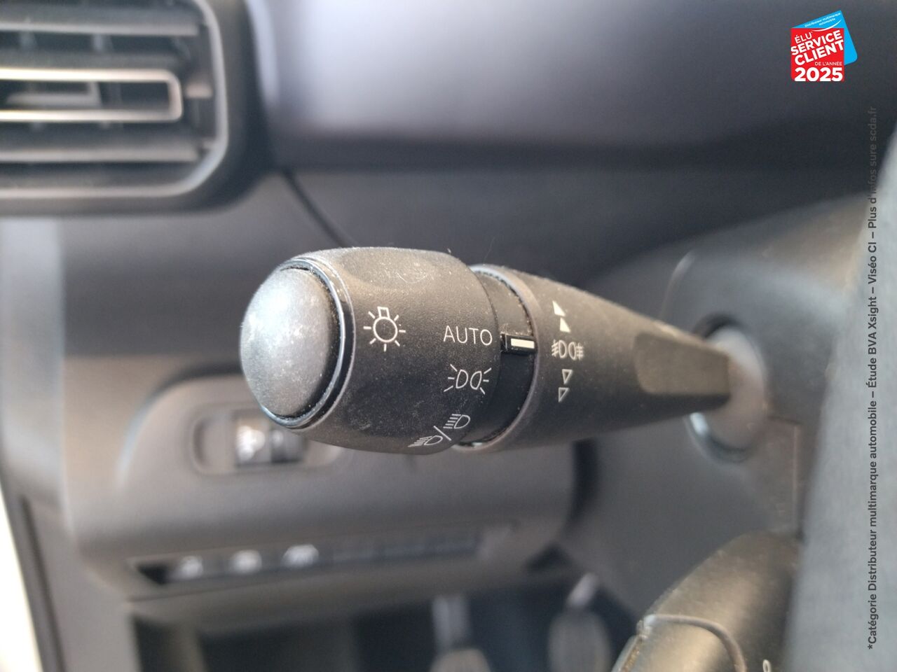 Véhicule d'occasion PEUGEOT RIFTER BLUEHDI 130CH S/S STANDARD ALLURE GPS CARPLAY chez Opel Saint-Dizier