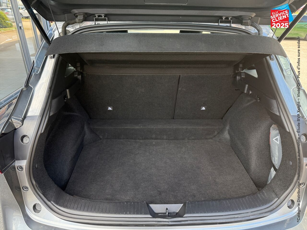 Véhicule d'occasion NISSAN QASHQAI 1.3 MILD HYBRID 140CH BUSINESS EDITION chez Nissan Juke occasion