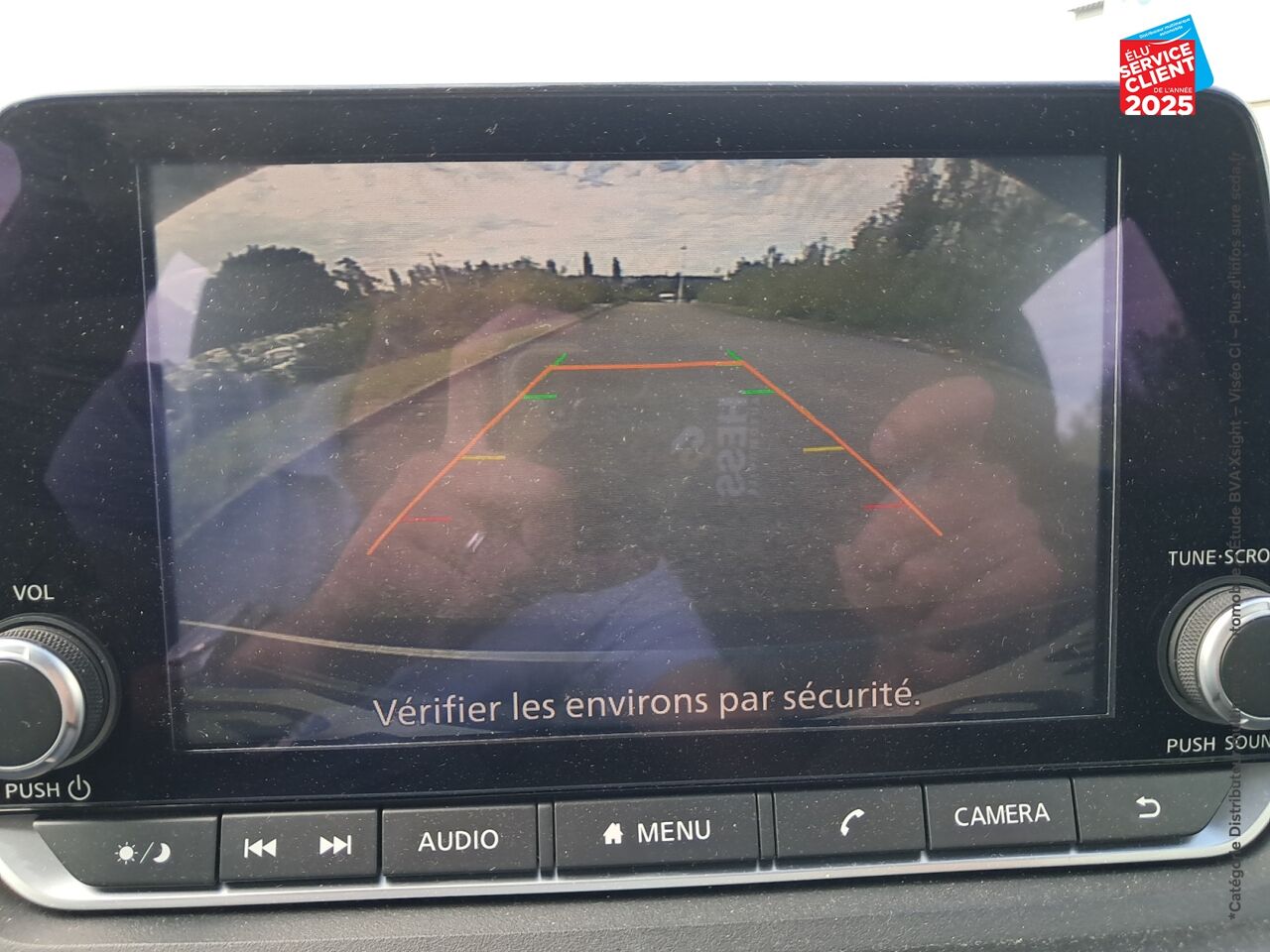 Véhicule d'occasion NISSAN QASHQAI 1.3 MILD HYBRID 140CH BUSINESS EDITION CAMERA chez Nissan Qashqai occasion