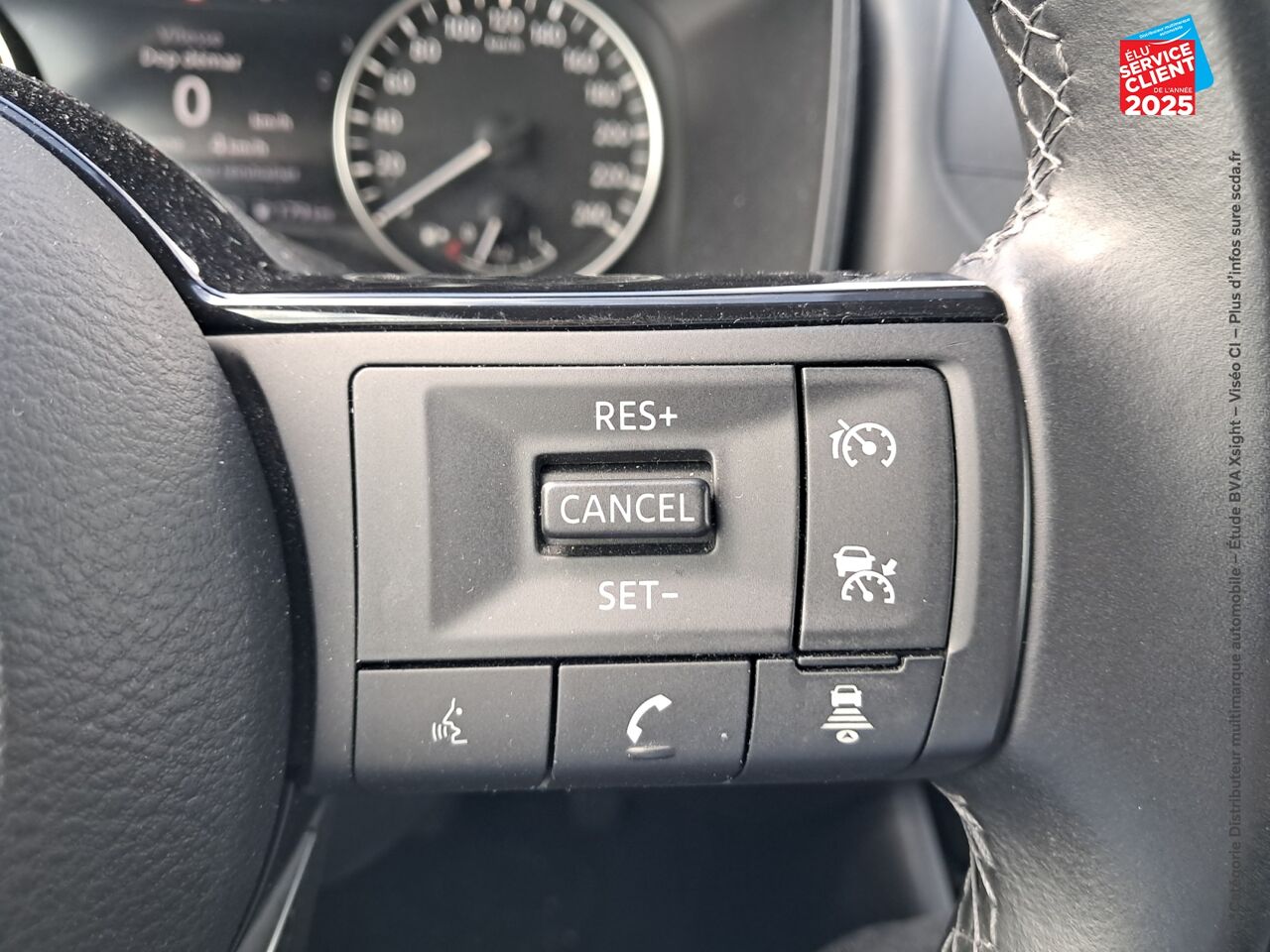 Véhicule d'occasion NISSAN QASHQAI 1.3 MILD HYBRID 140CH BUSINESS EDITION CAMERA chez Nissan Qashqai occasion