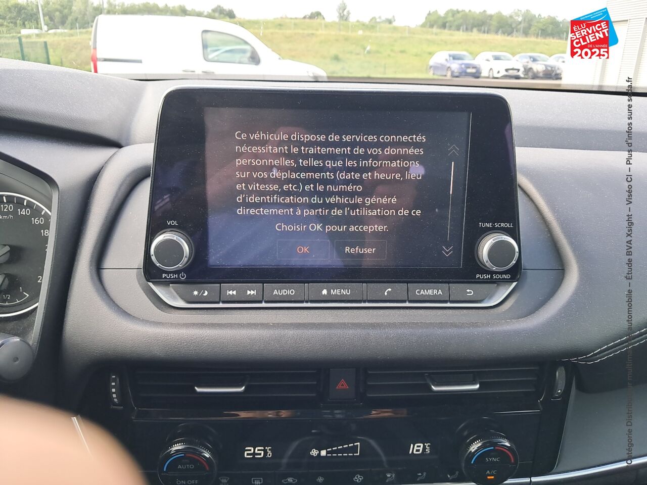 Véhicule d'occasion NISSAN QASHQAI 1.3 MILD HYBRID 140CH BUSINESS EDITION CAMERA chez Nissan Qashqai occasion