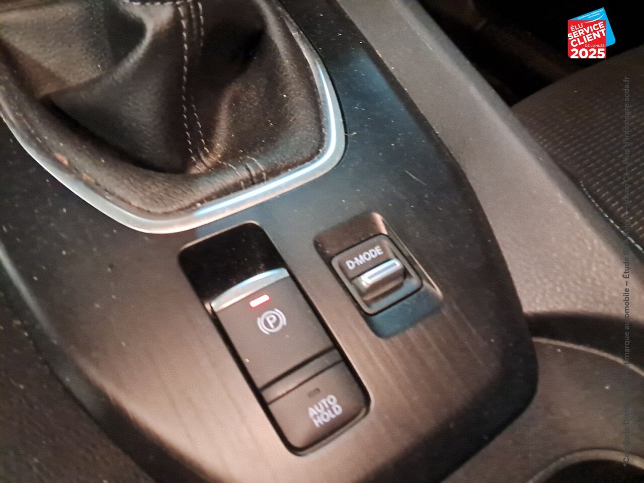 Véhicule d'occasion NISSAN QASHQAI 1.3 MILD HYBRID 140CH BUSINESS EDITION CAMERA chez Nissan Montbéliard